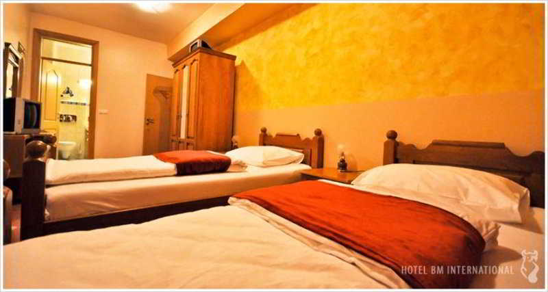 Hotel Bm International サラエヴォ エクステリア 写真