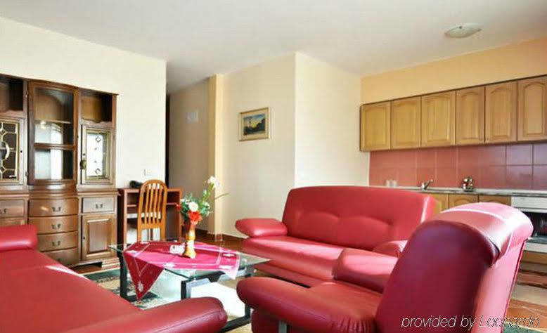 Hotel Bm International サラエヴォ エクステリア 写真