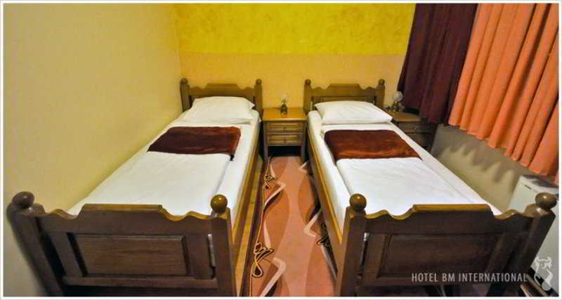 Hotel Bm International サラエヴォ エクステリア 写真