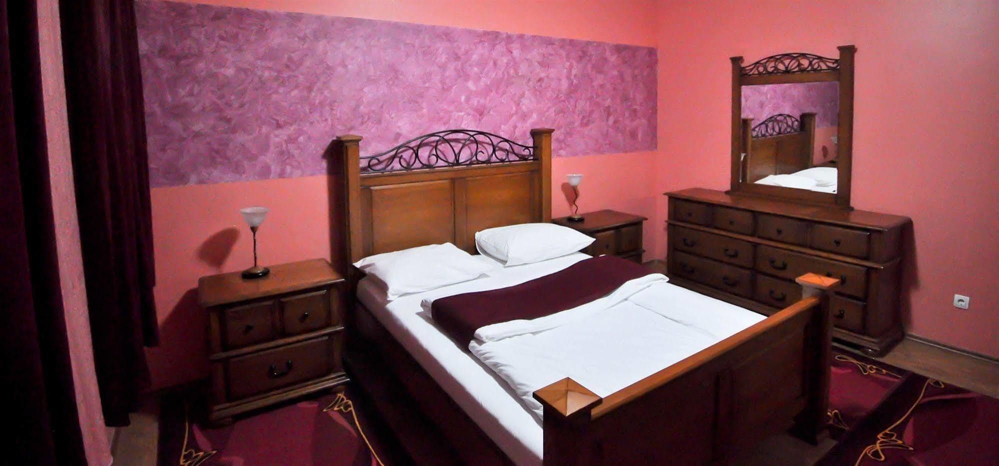 Hotel Bm International サラエヴォ エクステリア 写真