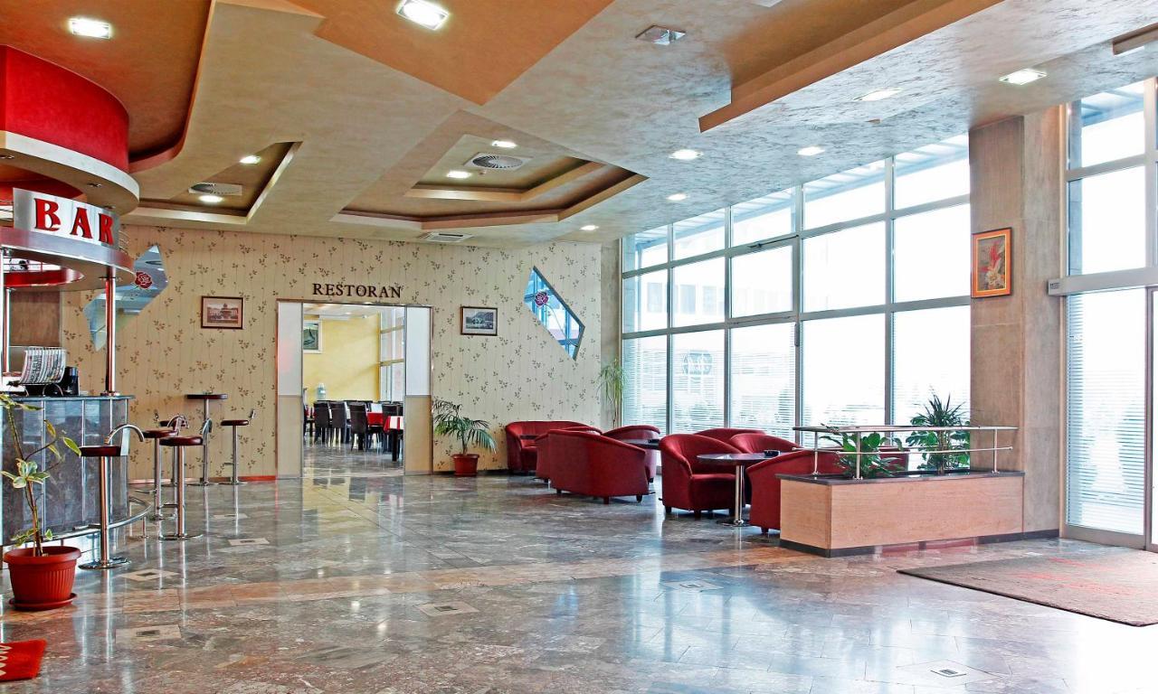 Hotel Bm International サラエヴォ エクステリア 写真