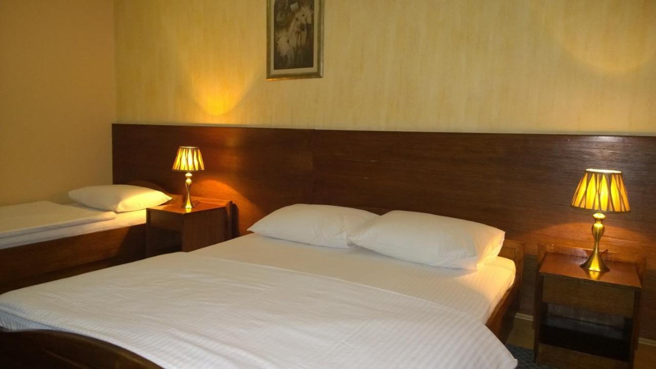 Hotel Bm International サラエヴォ エクステリア 写真